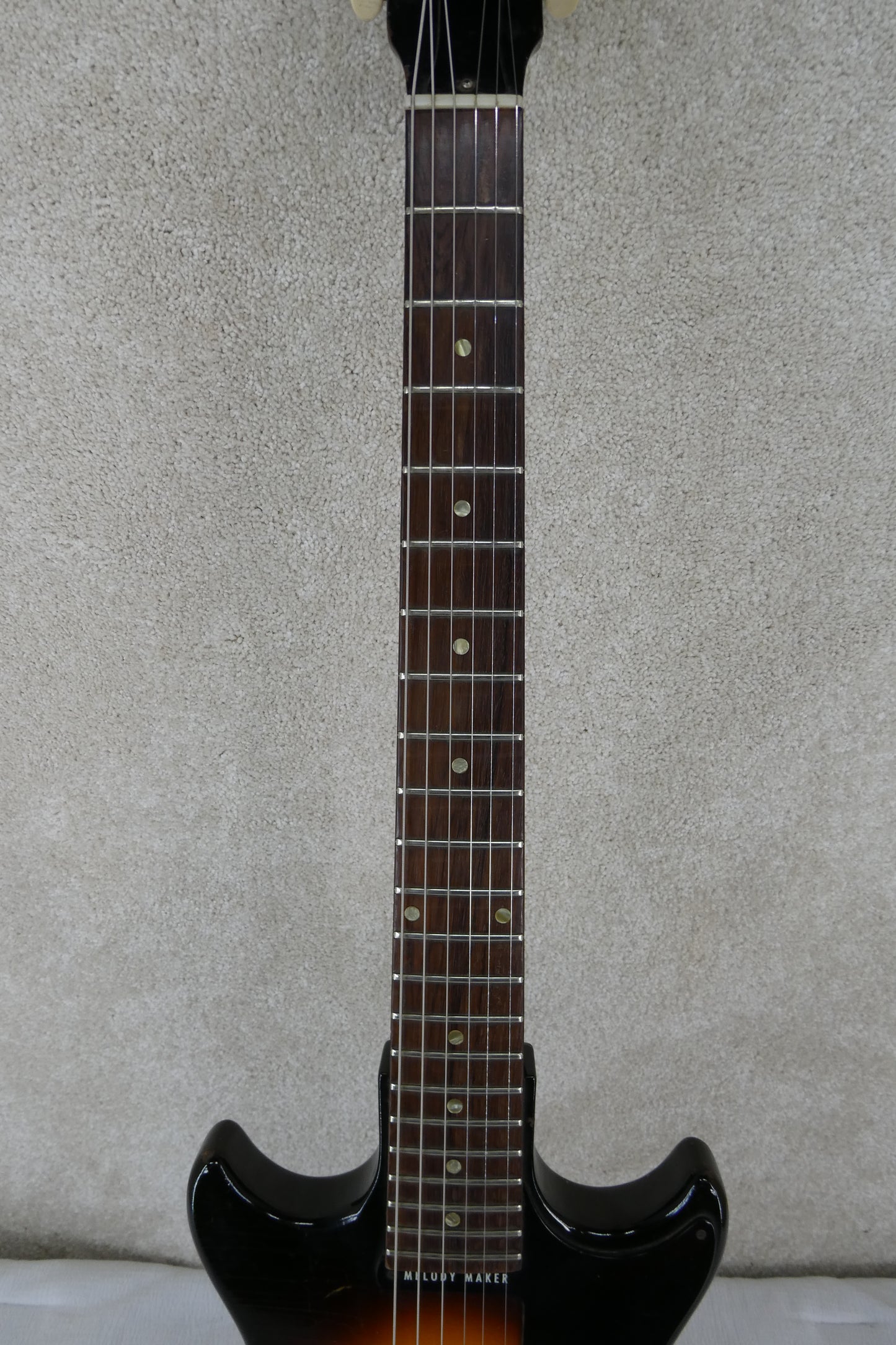 Gibson Melody Maker 1963-64 With Alligator Chip case