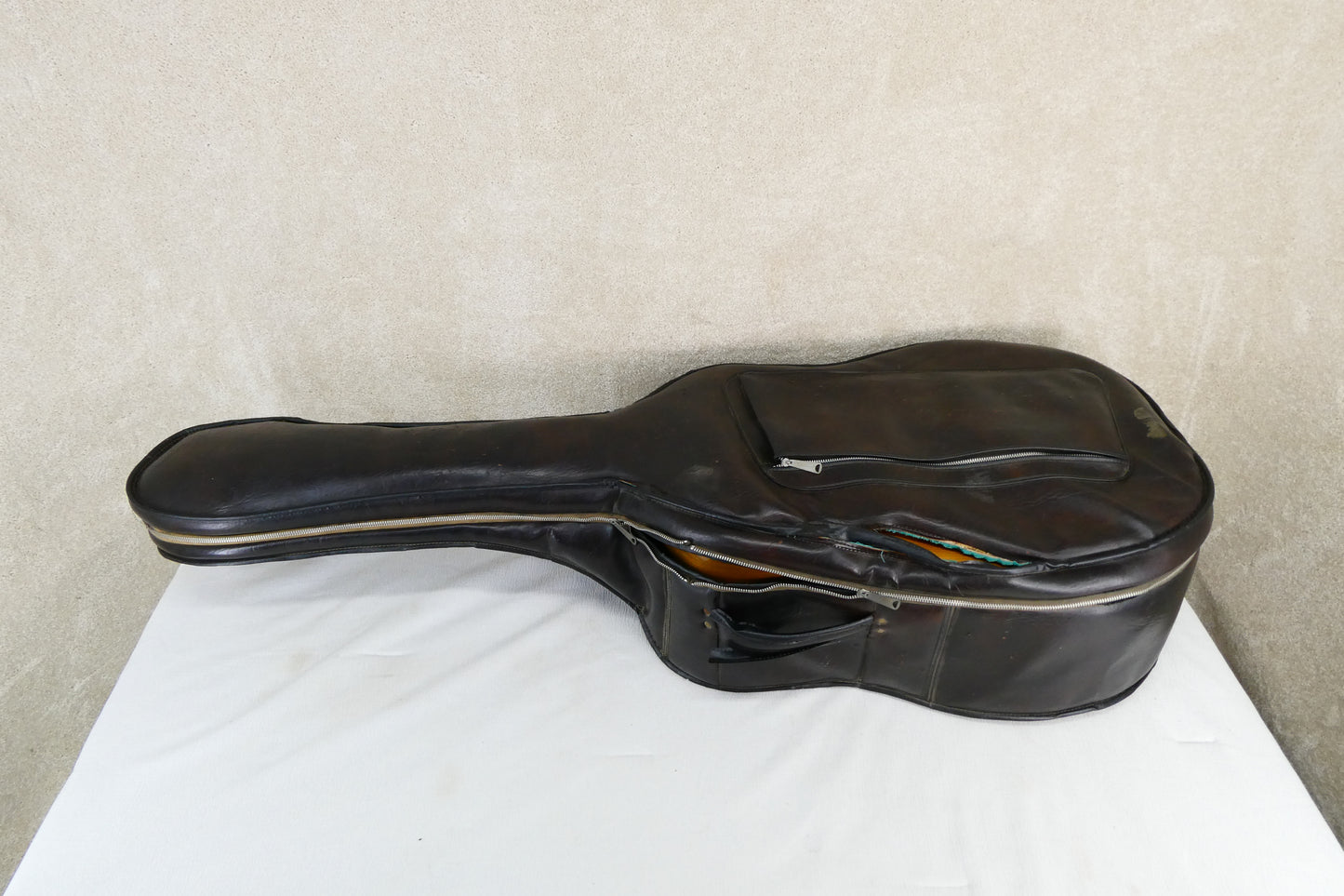 Ernie Ball Earthwood Acoustic Bass Mid 70's