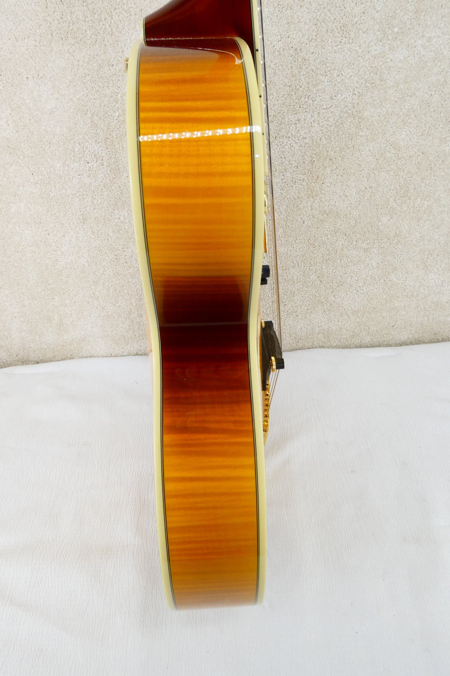 D'Angelico Excel Style B 2021 - Present - Amber