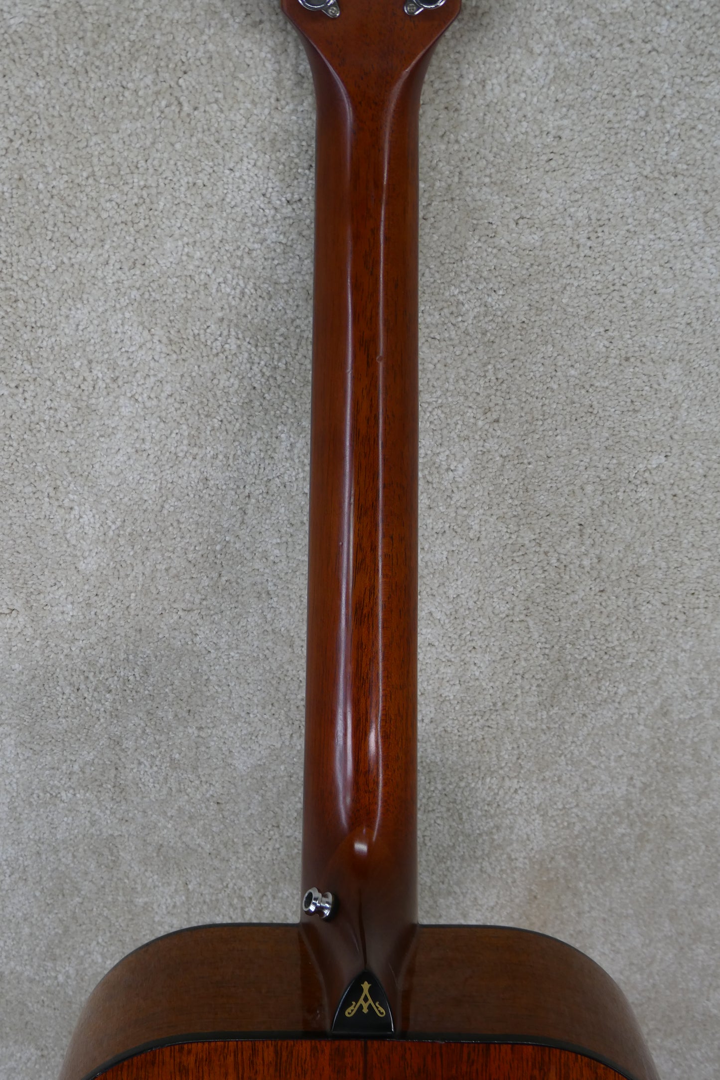 Alvarez 5062 #94068 NBNC USED