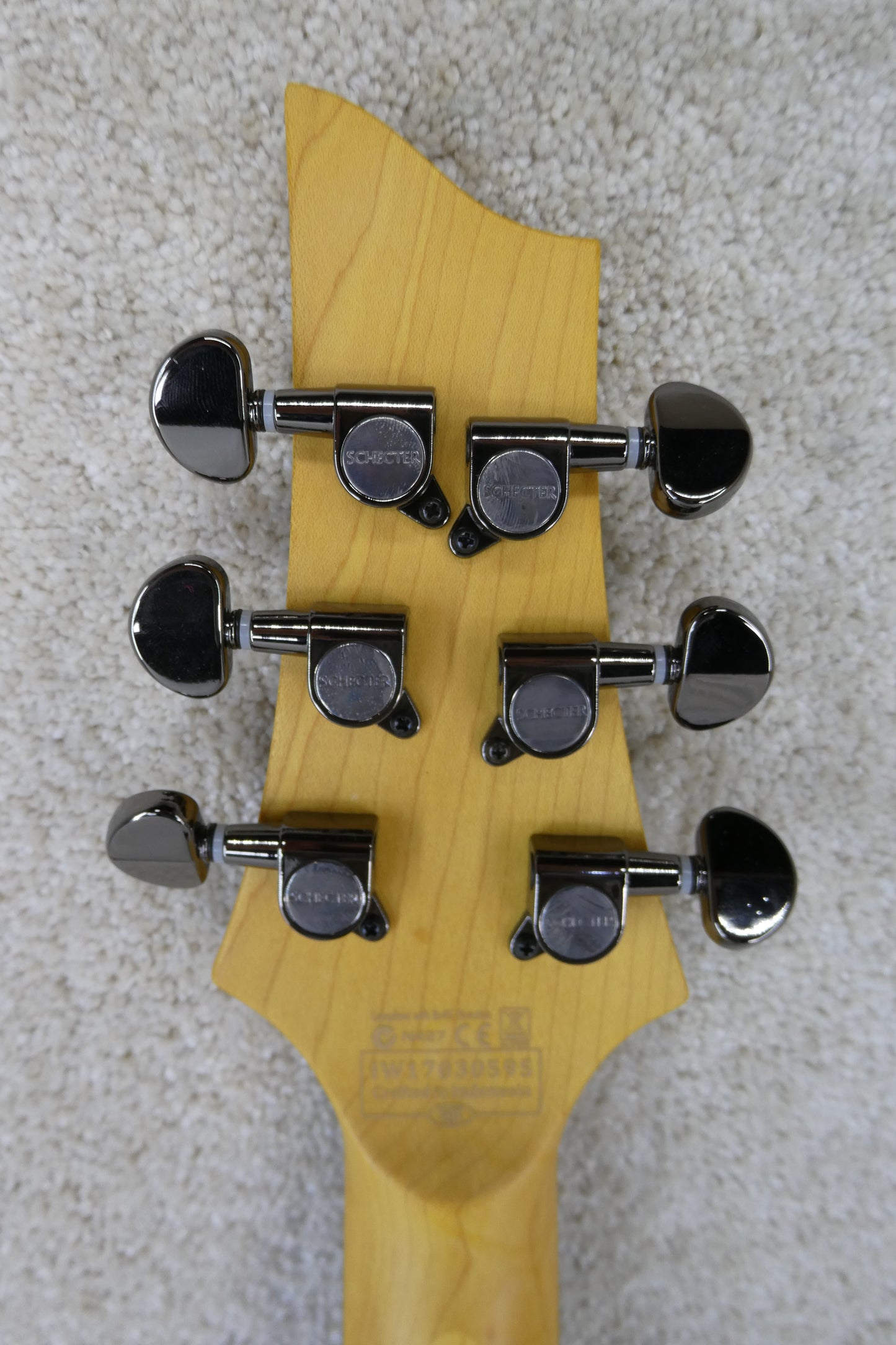 Schecter Demon-6 2014 - 2017 - Crimson Red Burst