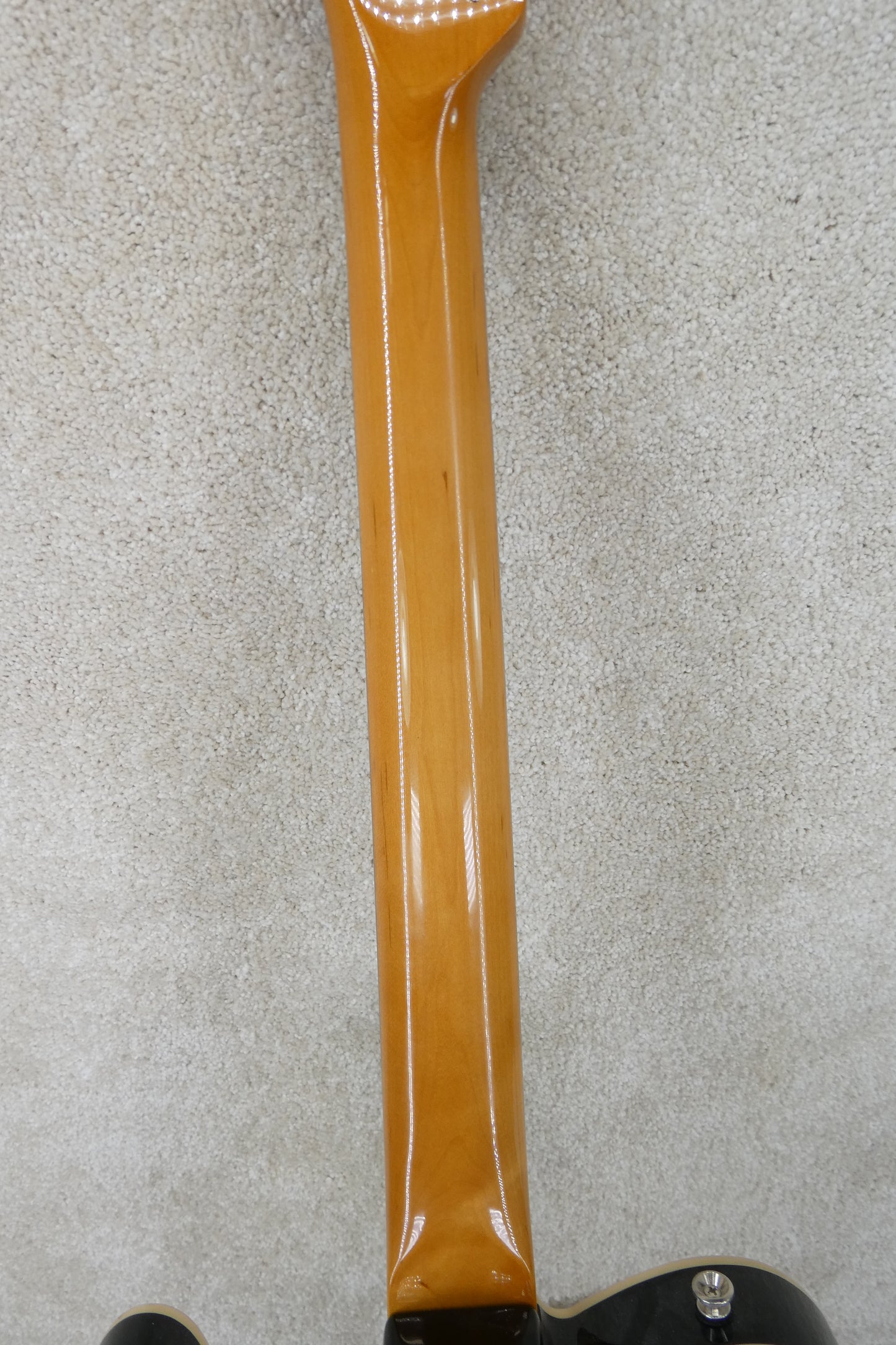 Squier Telecaster  CUSTOM  NBNC  # 8228