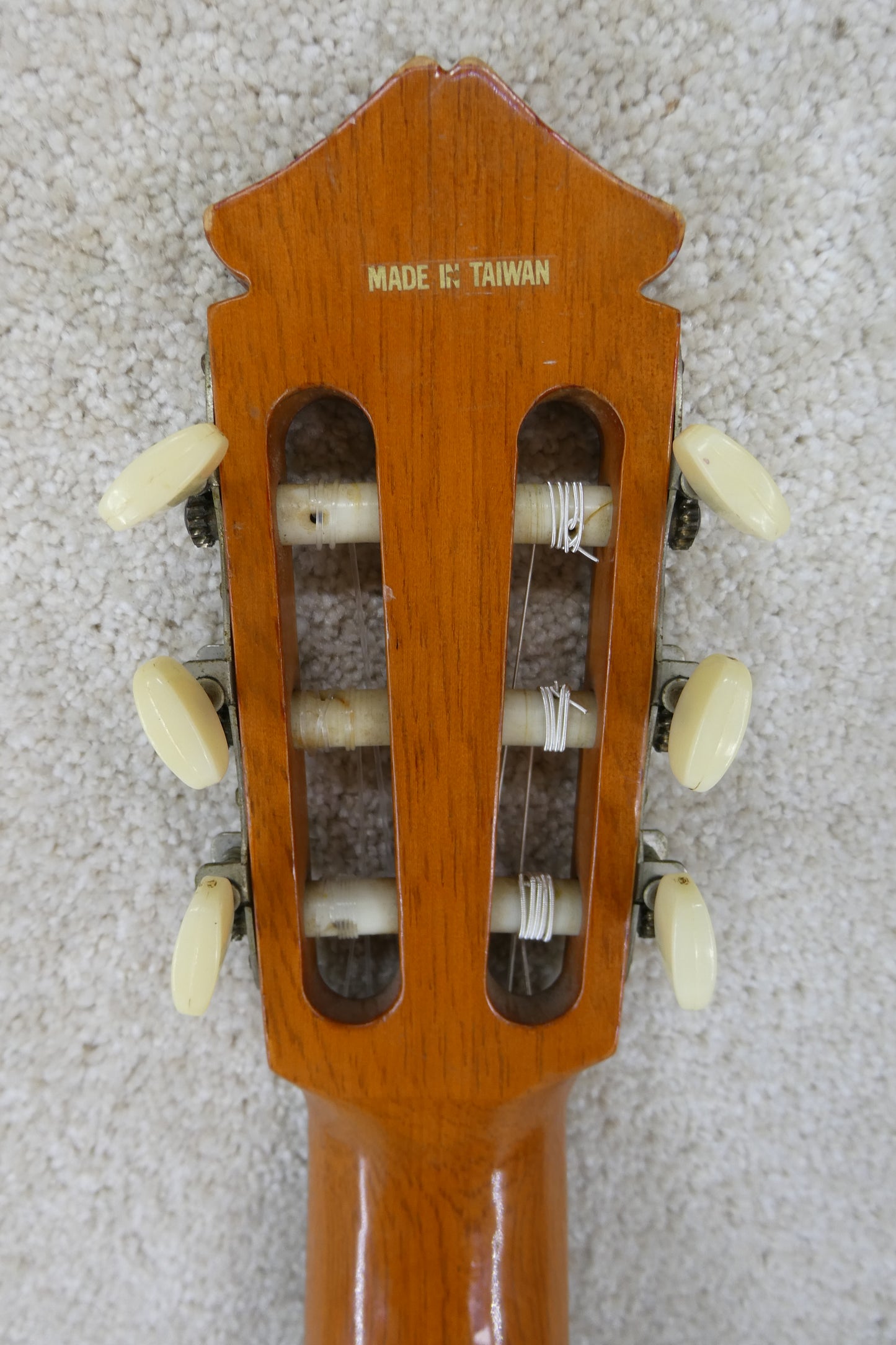 Yamaha G-60 1968-72 - Natural