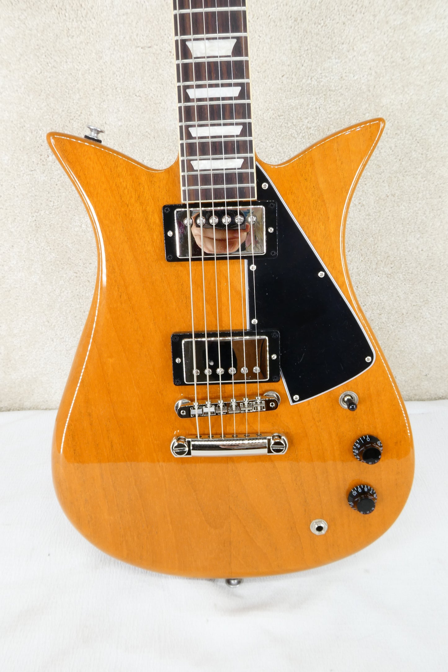 Gibson Theodore with OHSC  A holdover design from 1957