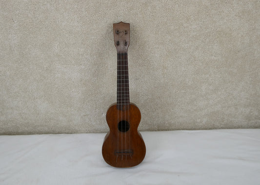 Martin SOPRANO UKE w/ Blk FRICTION PEGS