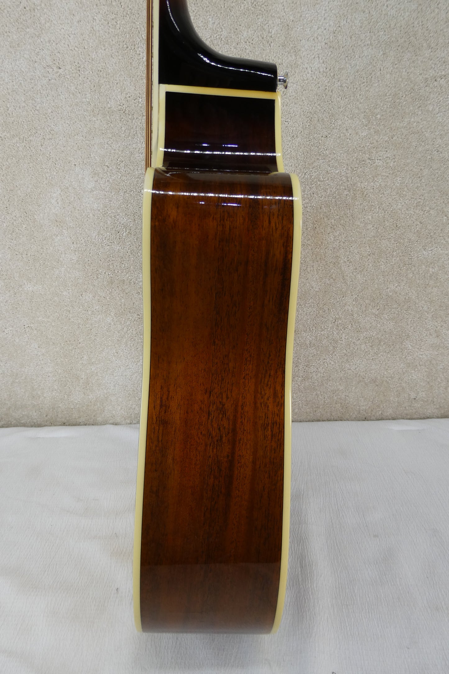 Epiphone El Segundo Acoustic Electric Bass Guitar - Natural