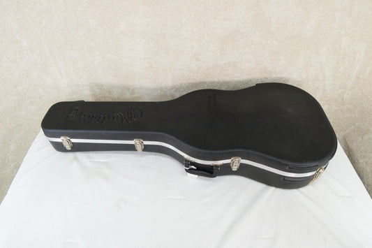 Martin 00-18 1931 with Newer Martin Hardshell case