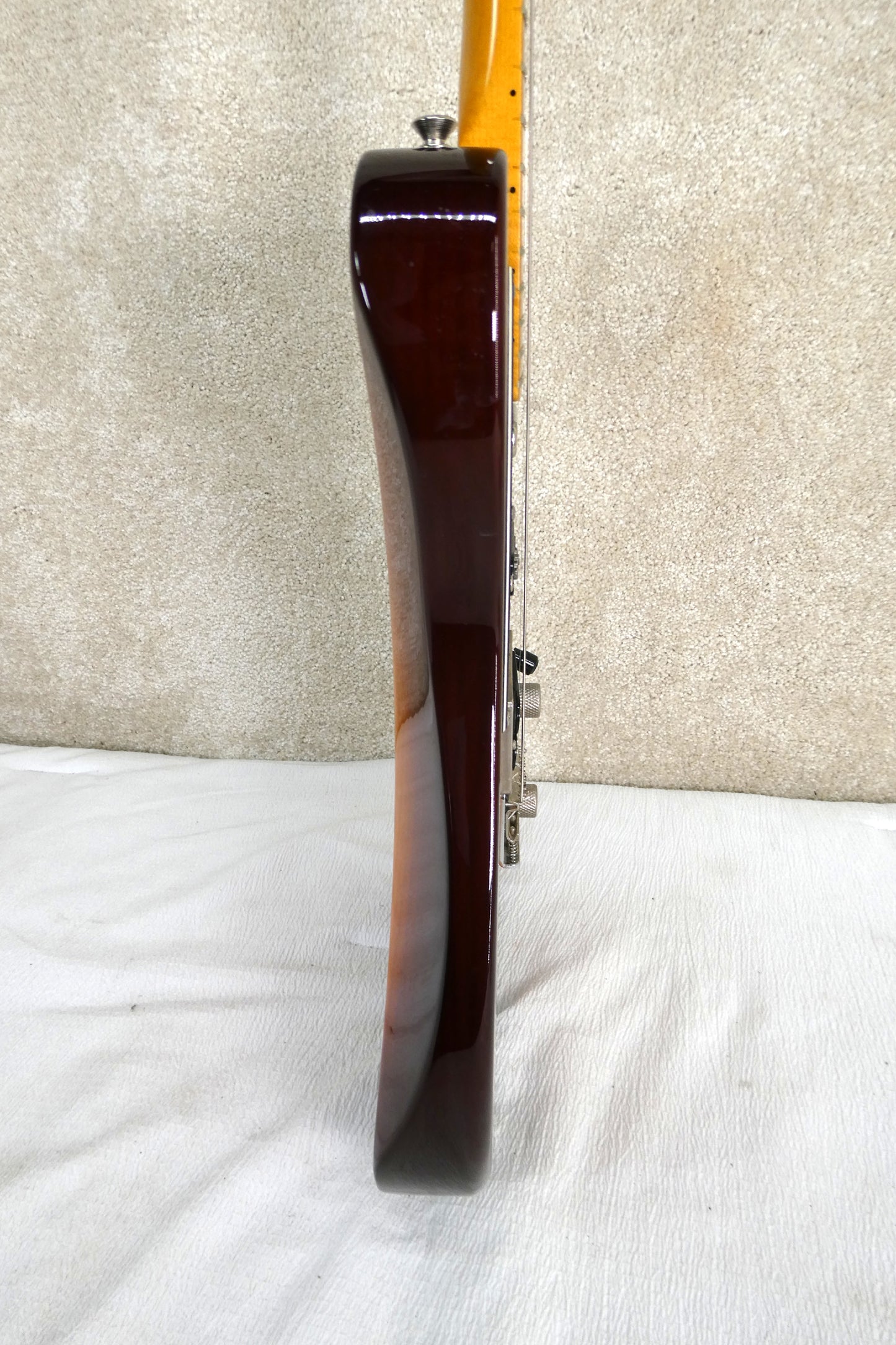 Fender Modern Player Telecaster - Tobaccoburst