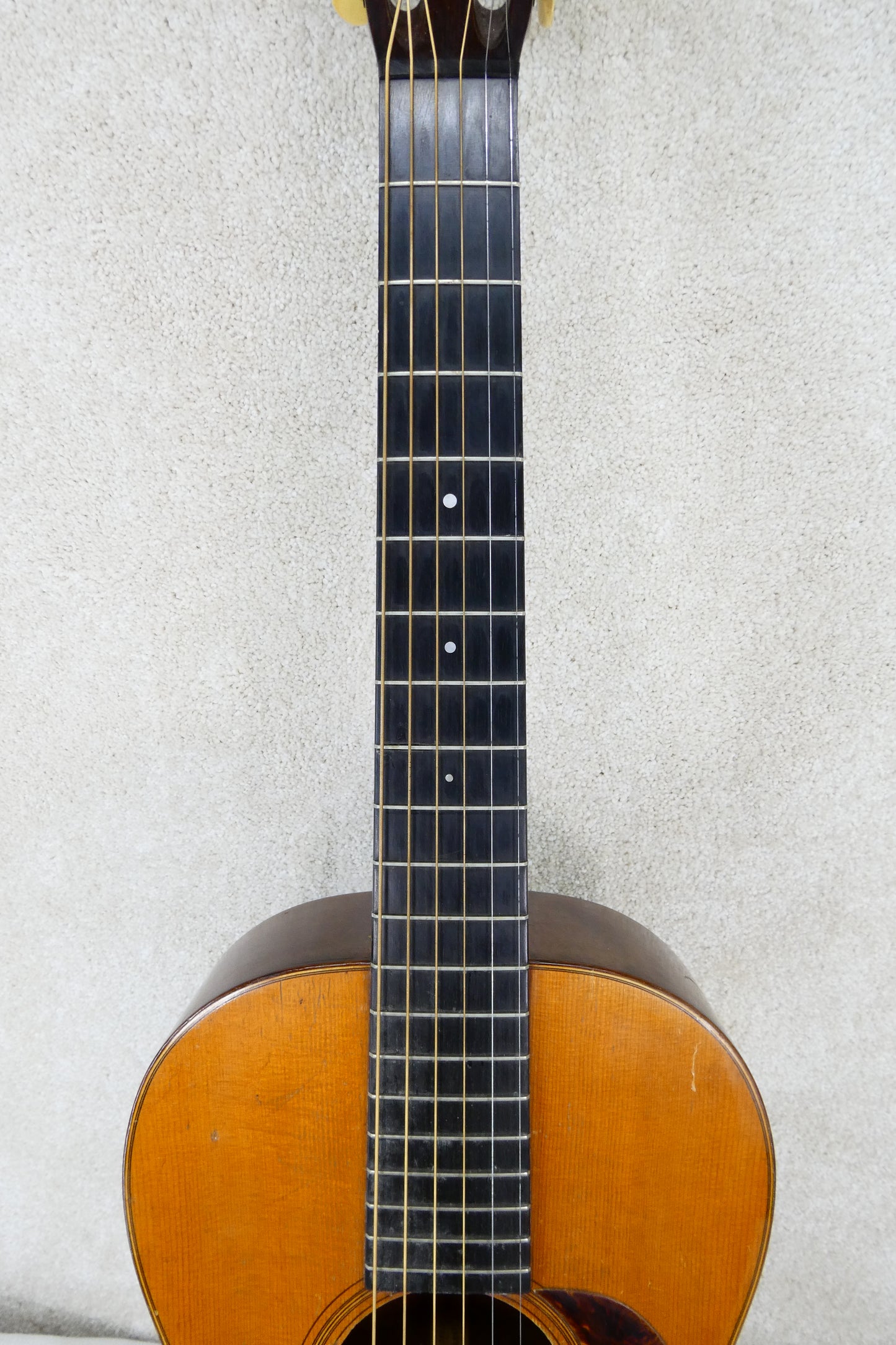 Martin 00-18 1931 with Newer Martin Hardshell case