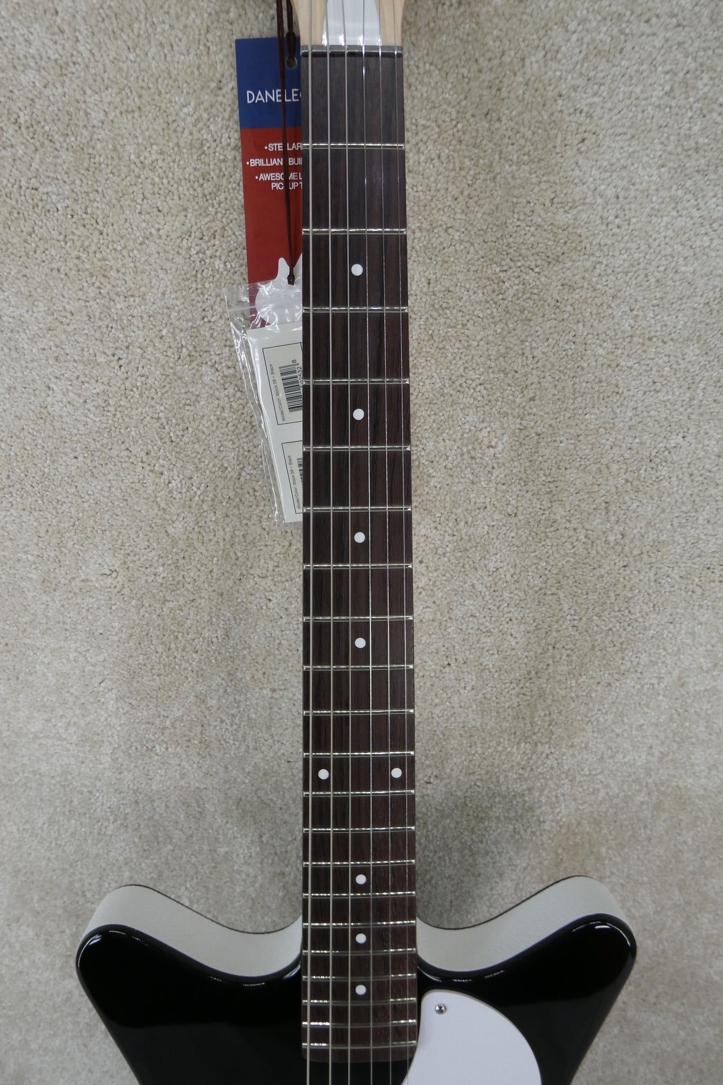 Danelectro Stock 59 - Black