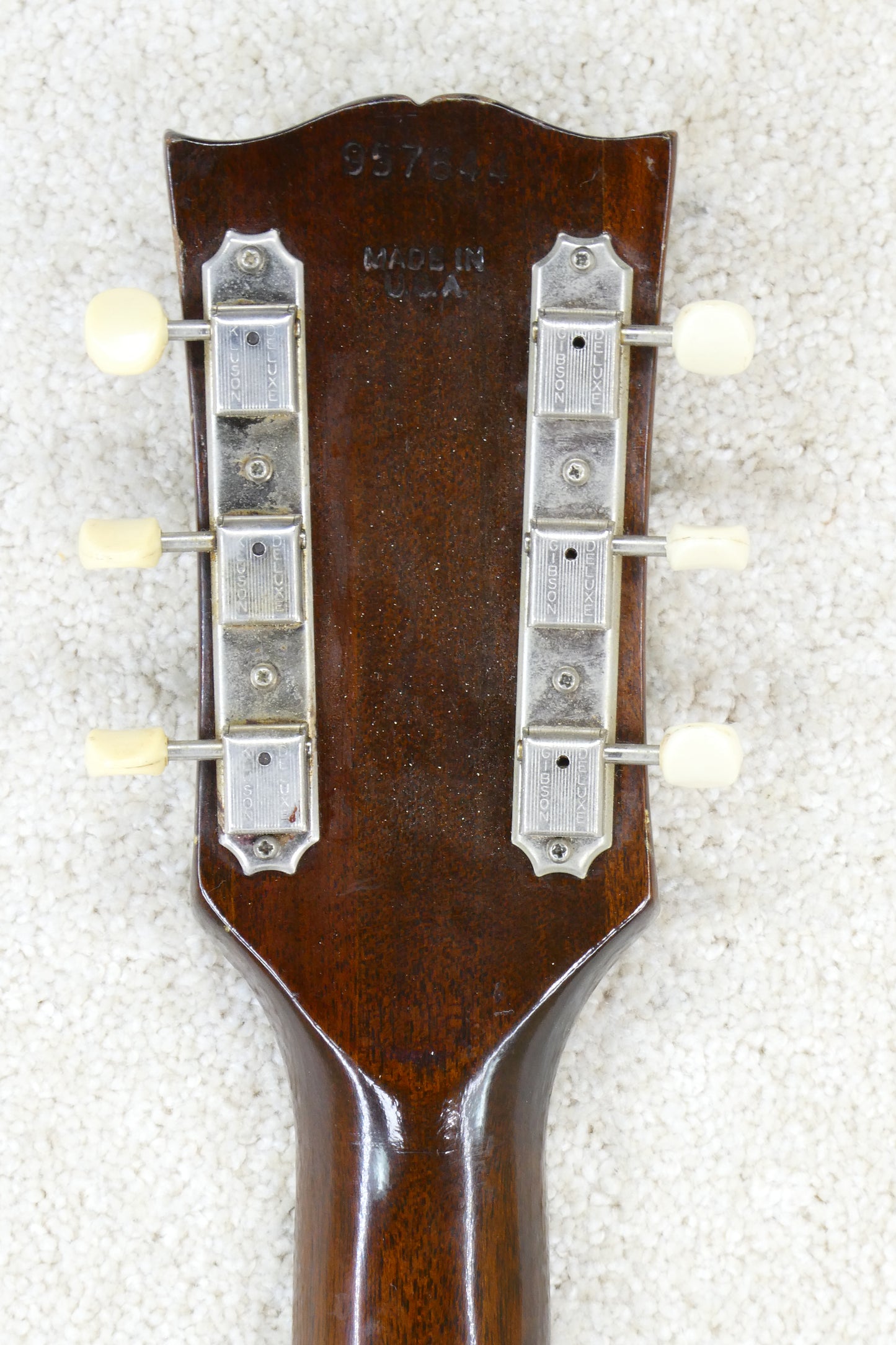 Gibson  J 45  1970-72 - Sunburst  W/HSC