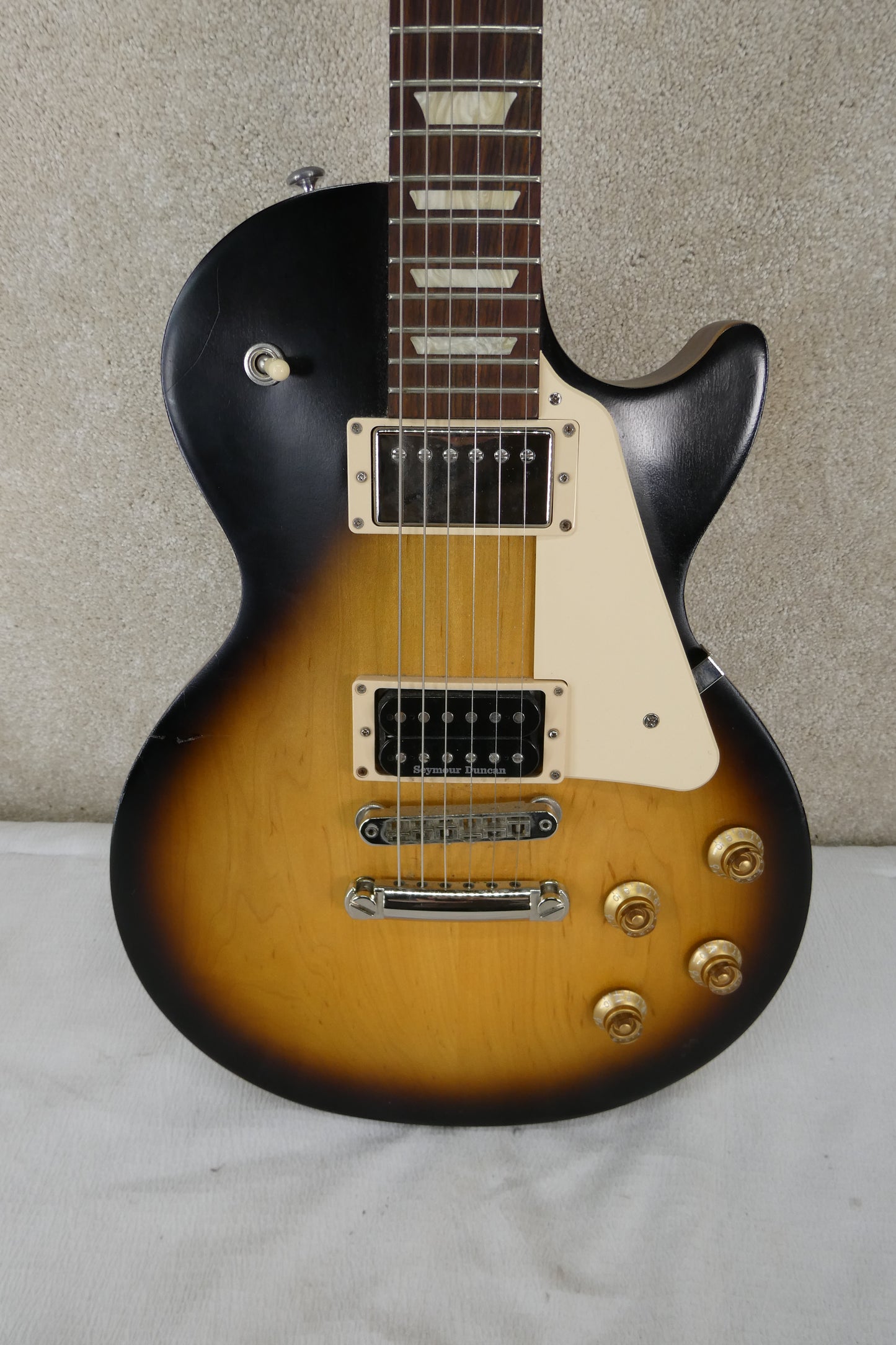 Gibson Les Paul Tribute 2021 with Gibson Gig Bag
