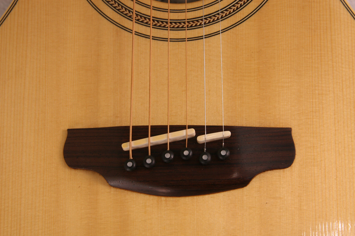 Manson  Nightingale  1982 - Natural  With Original Hardshell Case