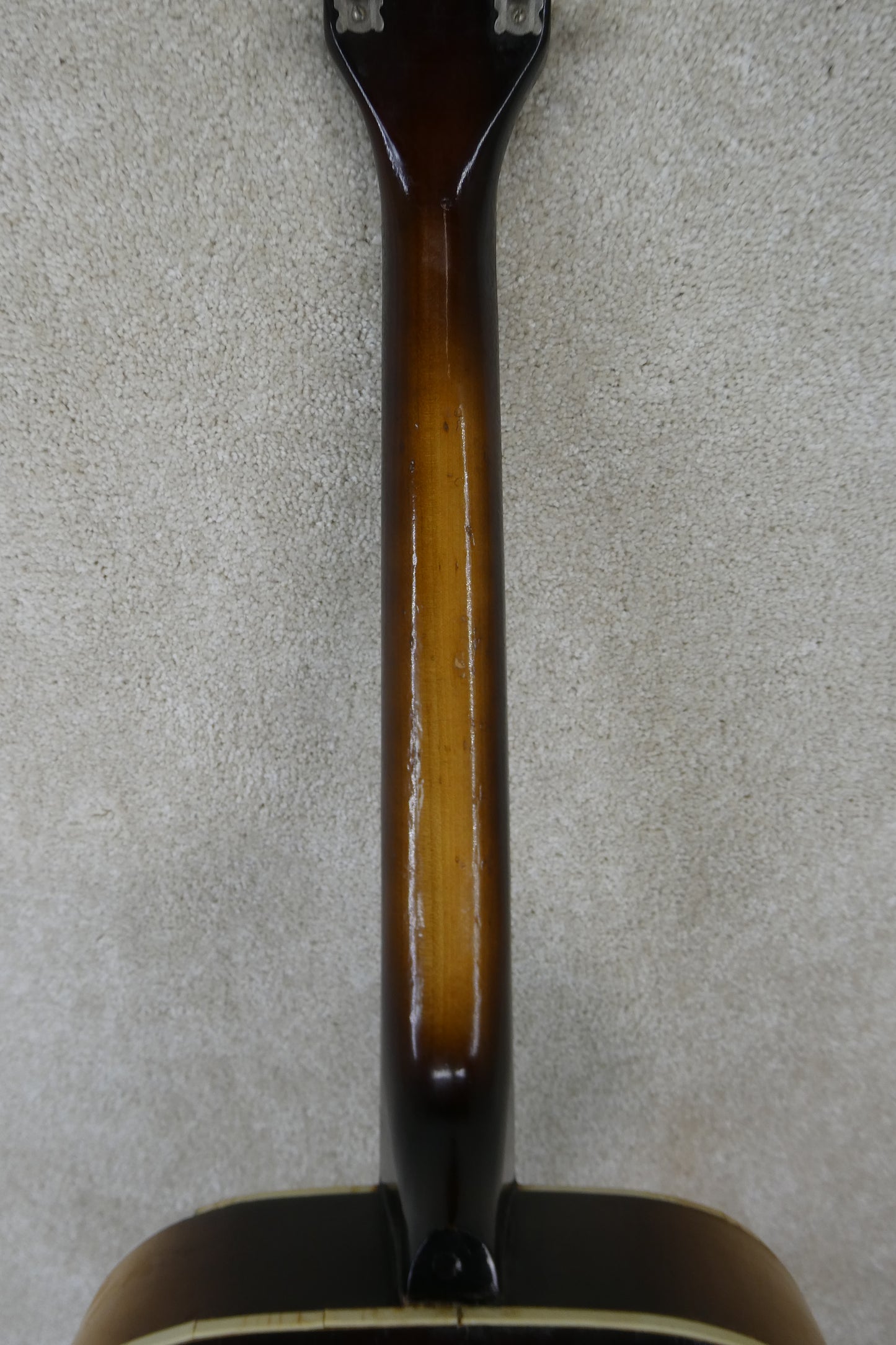 Silvertone Archtop  No Bag No Case