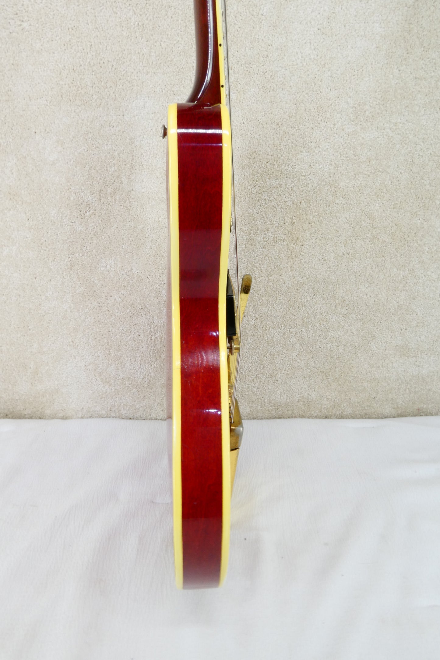 Gibson  ES 355  1962-63 - Cherry Red Trans w/TKL HSC