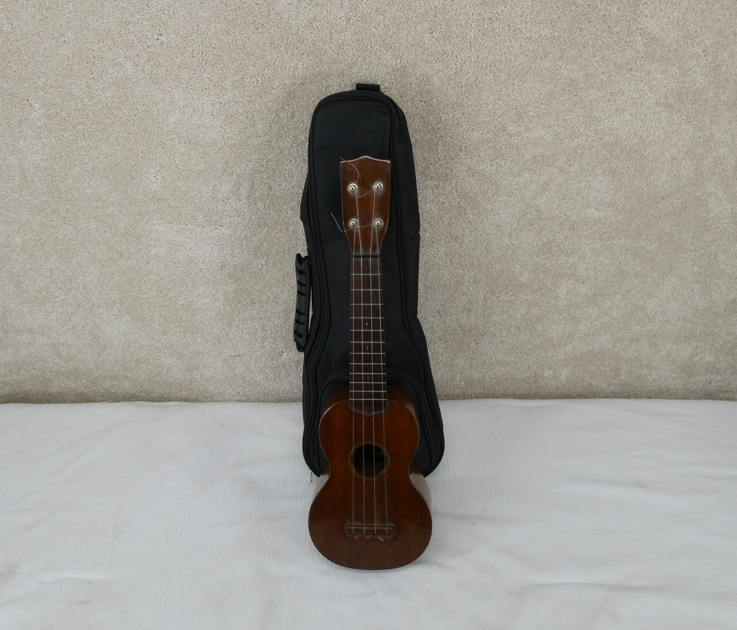 Martin Soprano Ukulele USED W/GB
