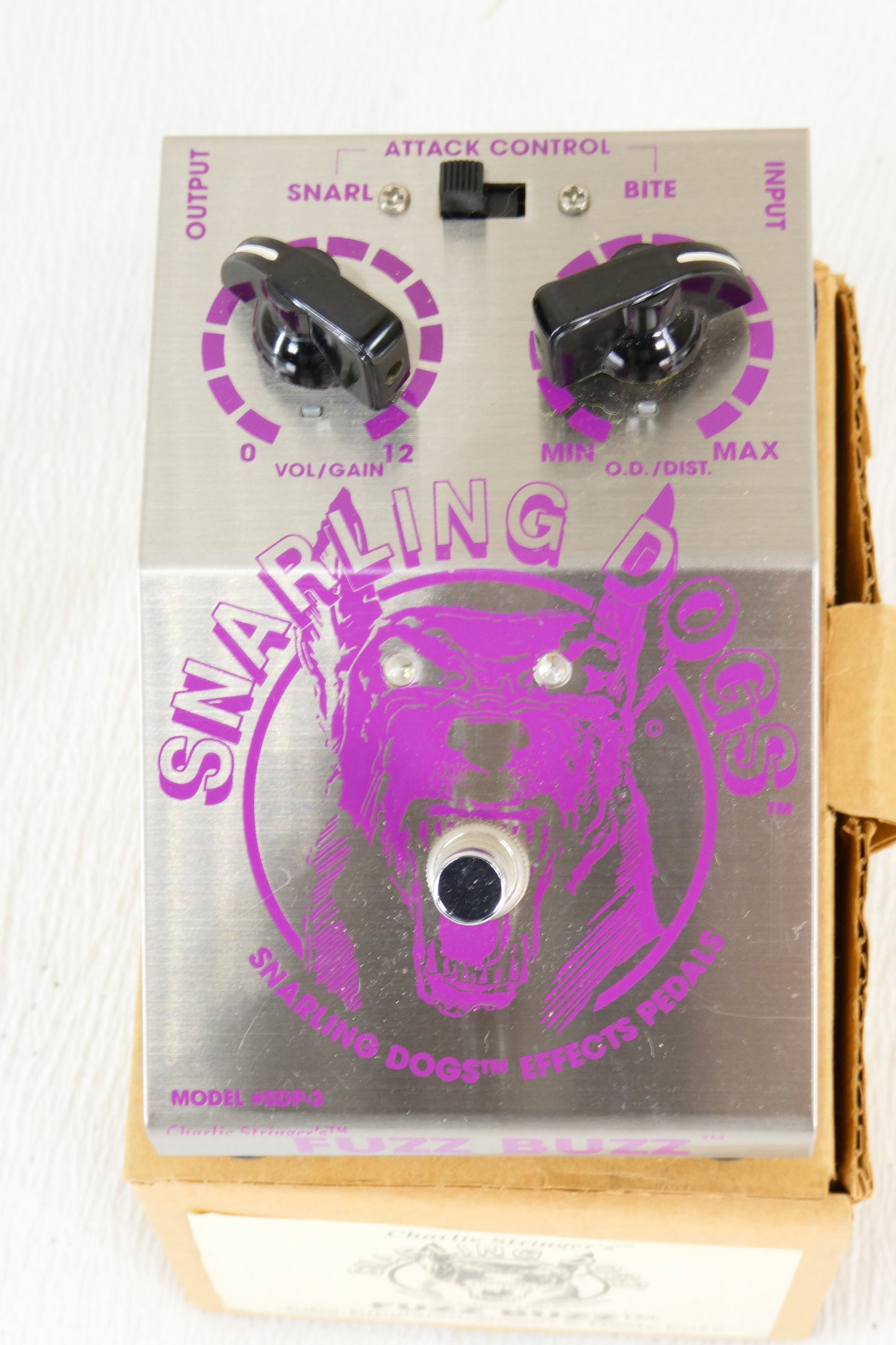 Fuzz Buzz Snarling Dogs