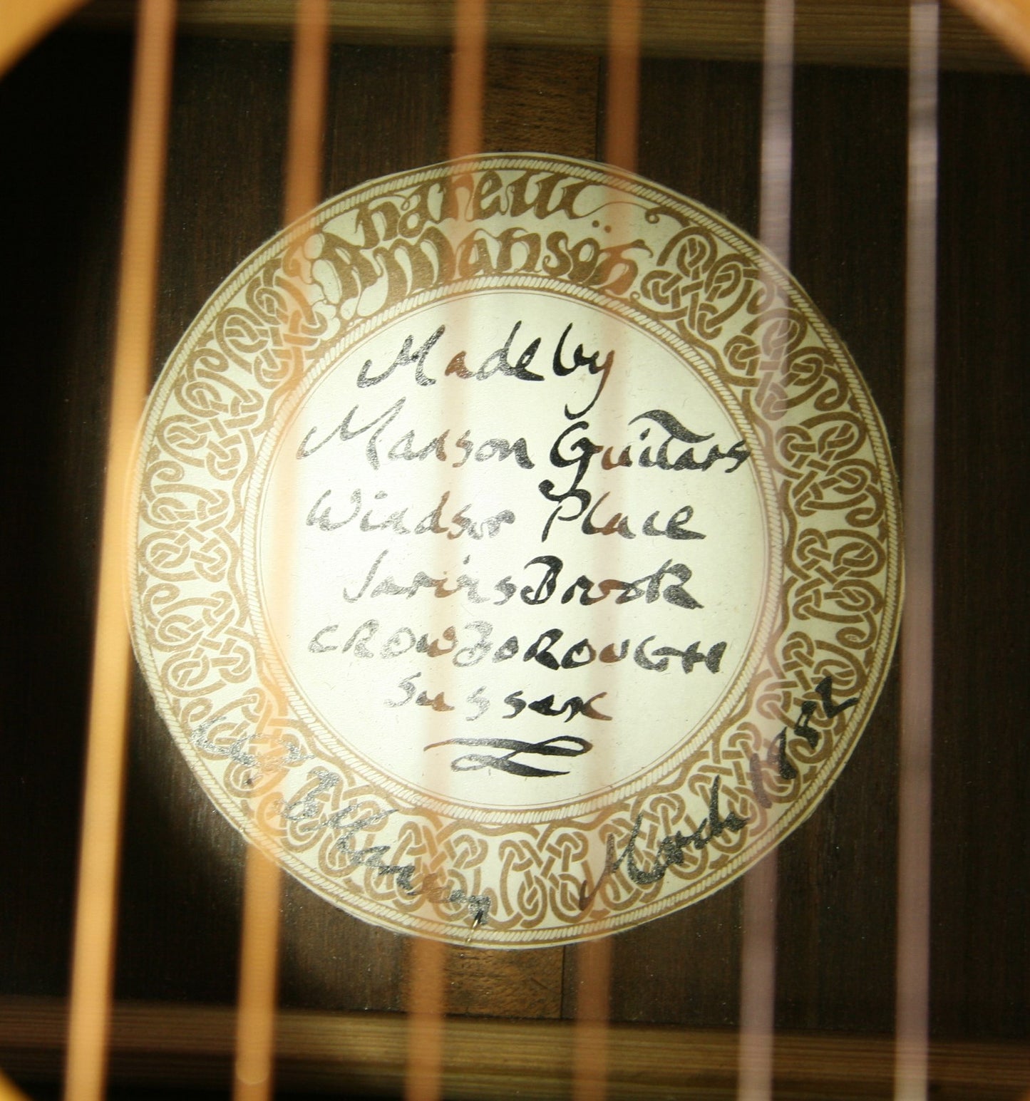 Manson  Nightingale  1982 - Natural  With Original Hardshell Case