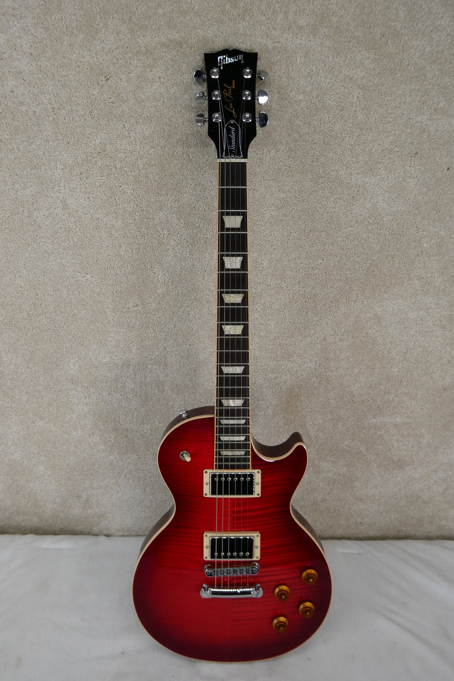 Gibson Les Paul Standard 2018 - Blood Orange W/OHSC