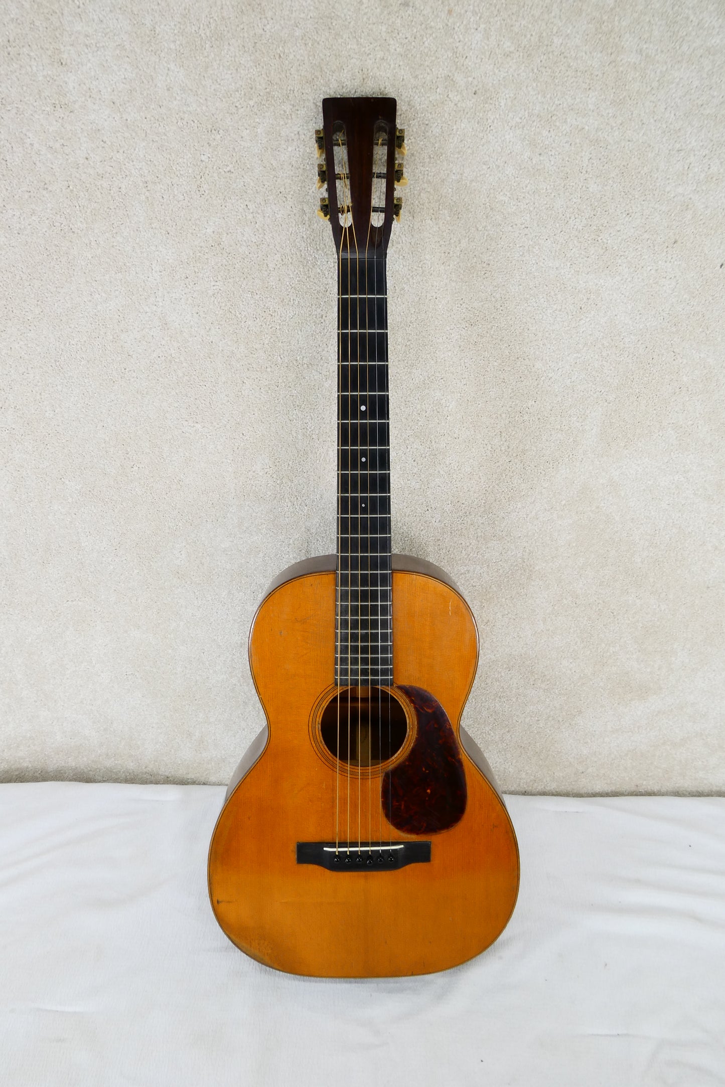 Martin 00-18 1931 with Newer Martin Hardshell case