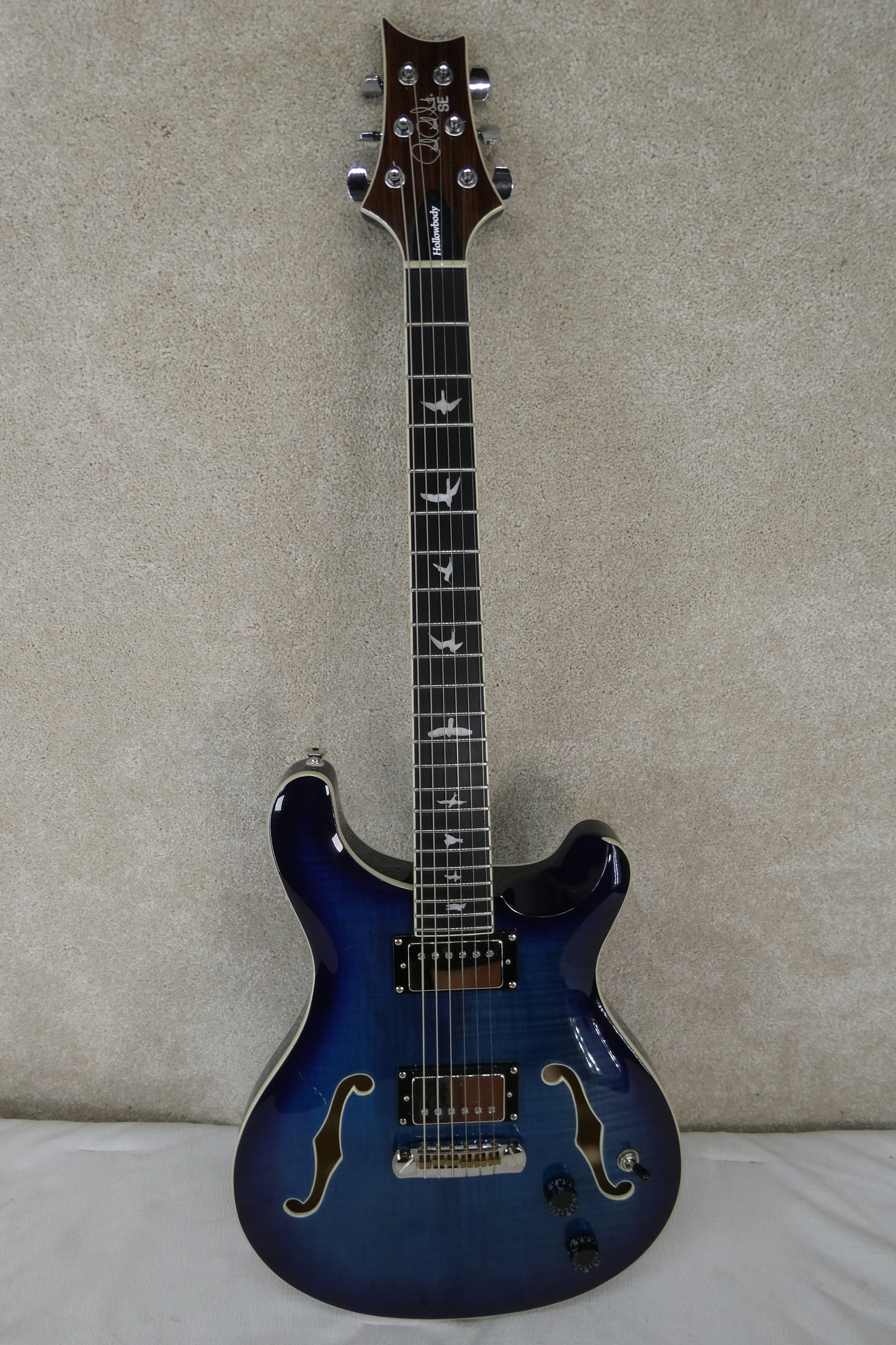 PRS SE  Hollowbody Blue Burst With HSC