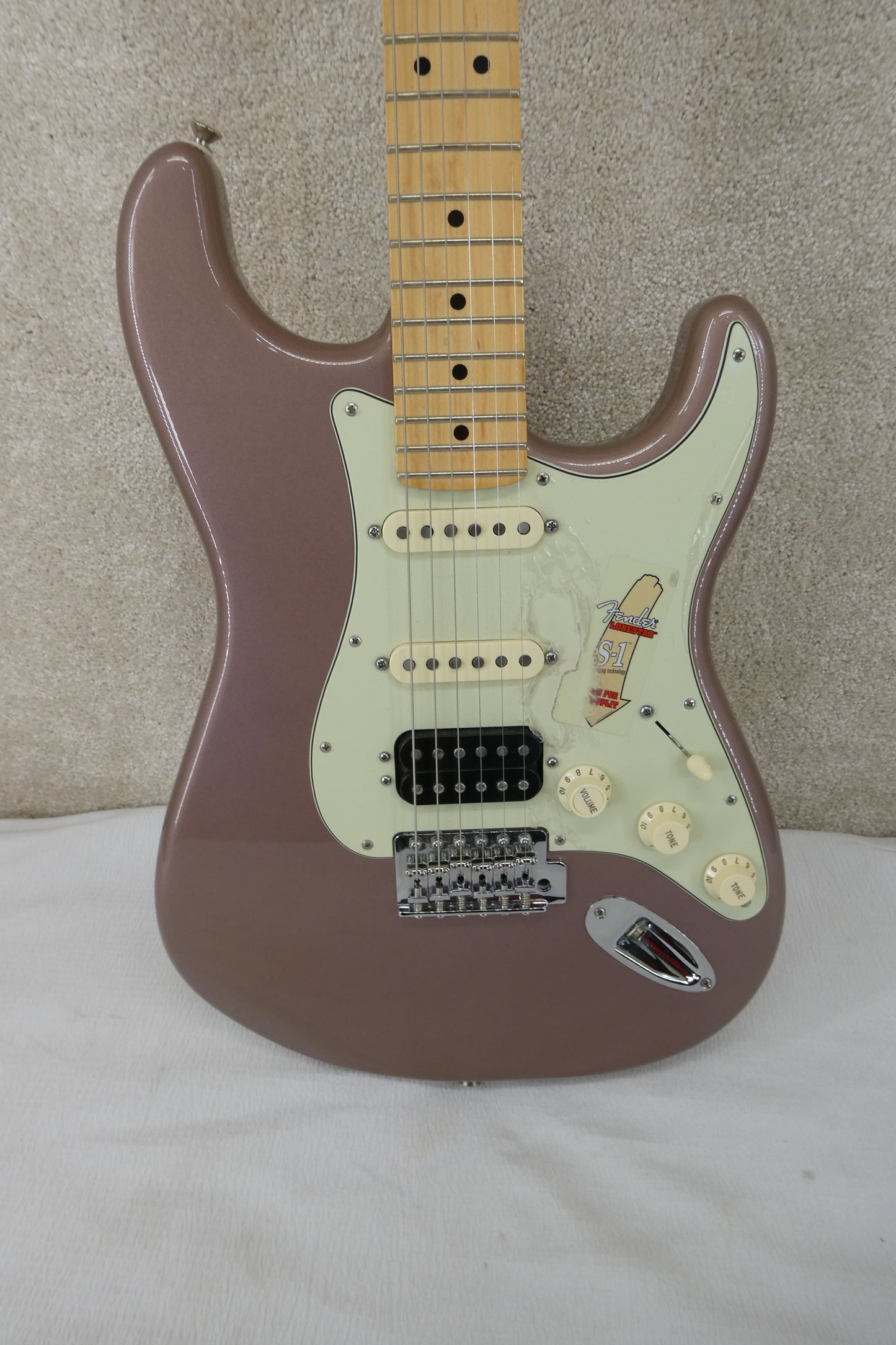 Fender VINTERA 70S STRAT Burgundy Mist #MX1337232 w/OHSC