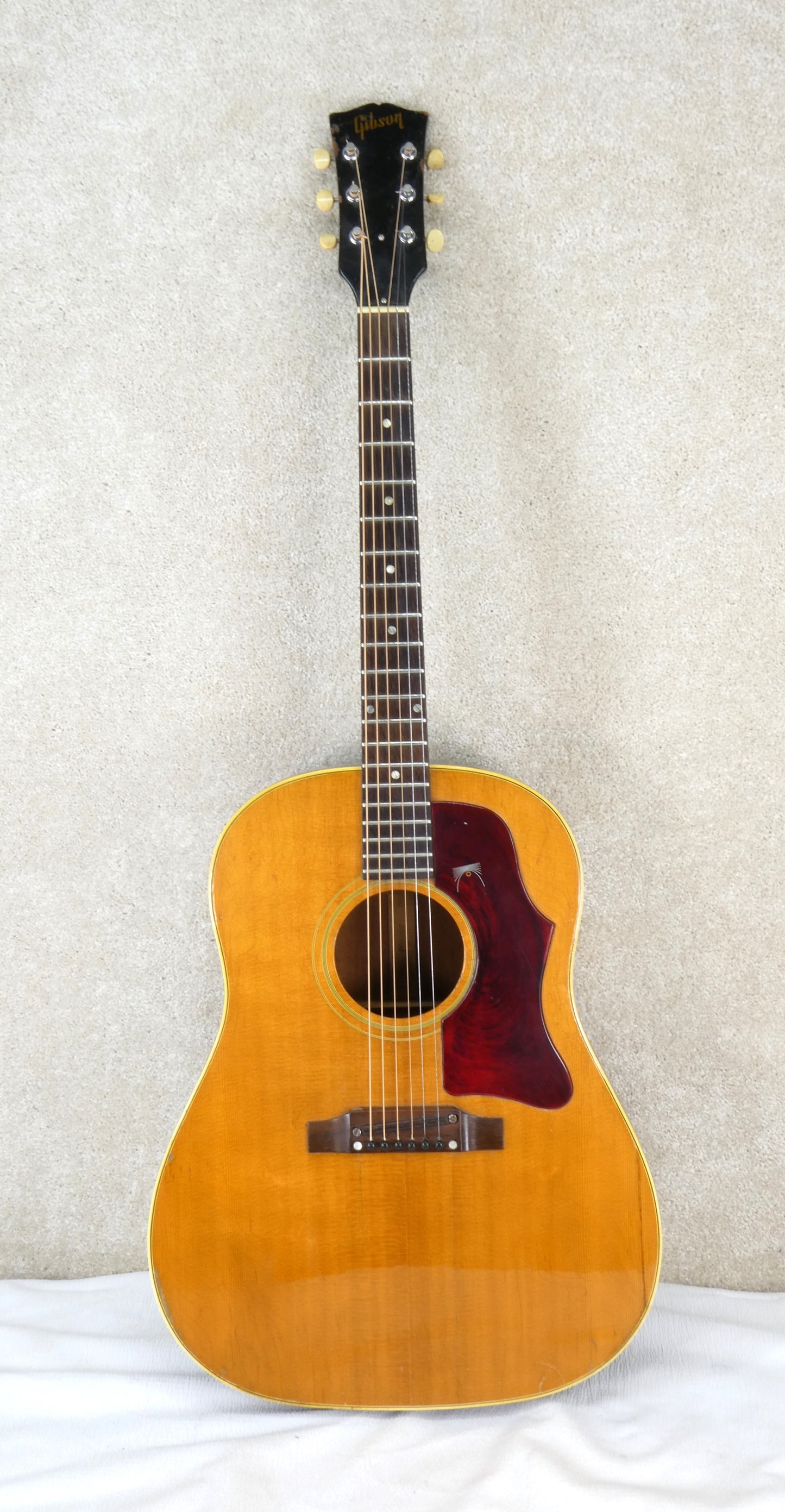 Gibson J 50 1968 - Natural