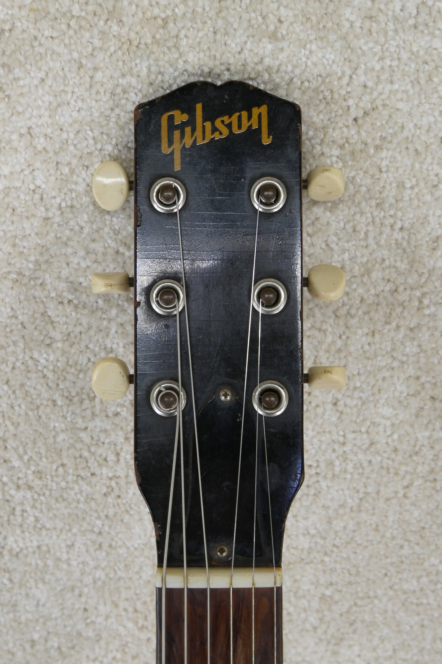 Gibson Melody Maker 1963-64 With Alligator Chip case