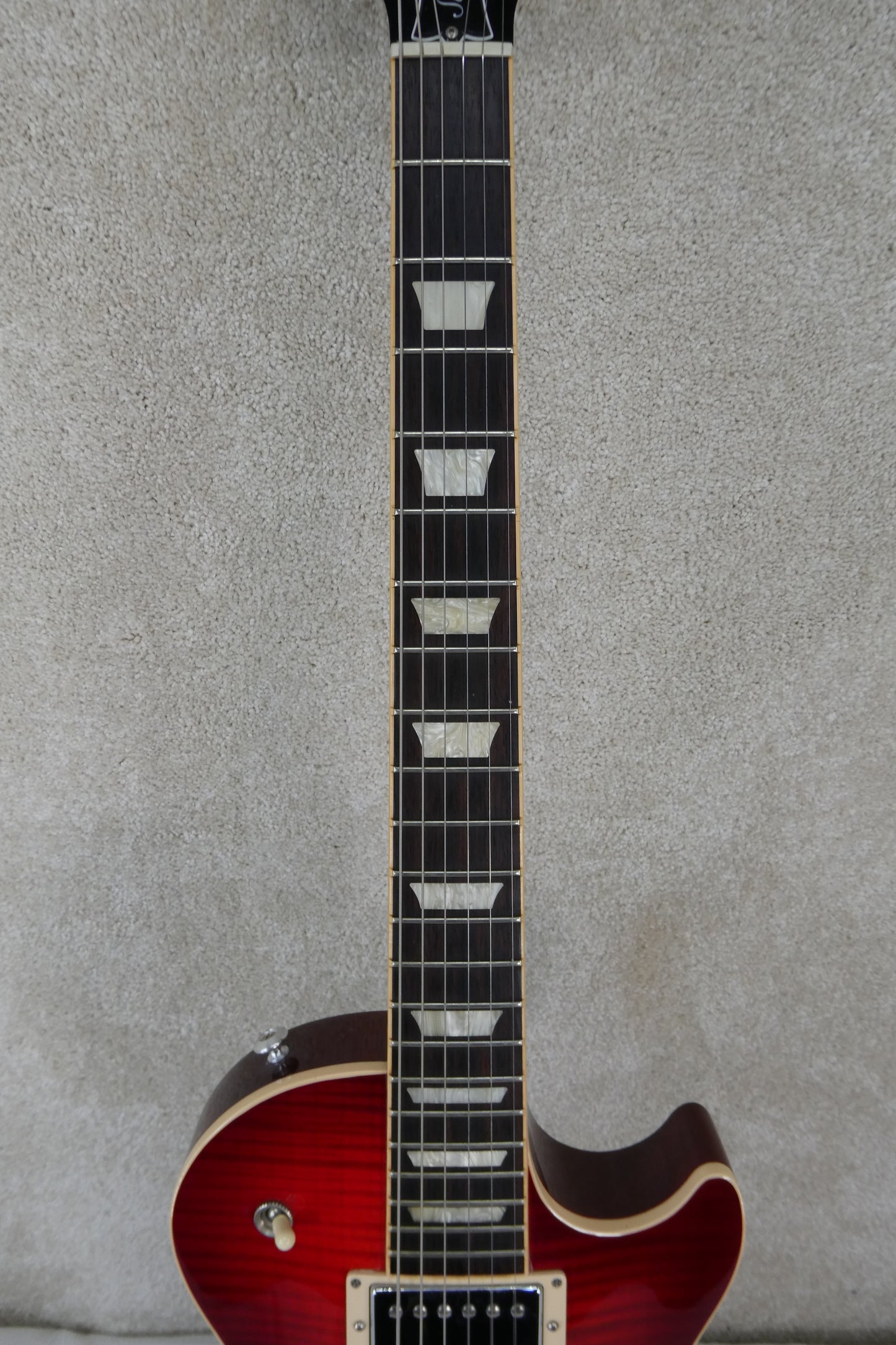 Gibson Les Paul Standard 2018 - Blood Orange W/OHSC