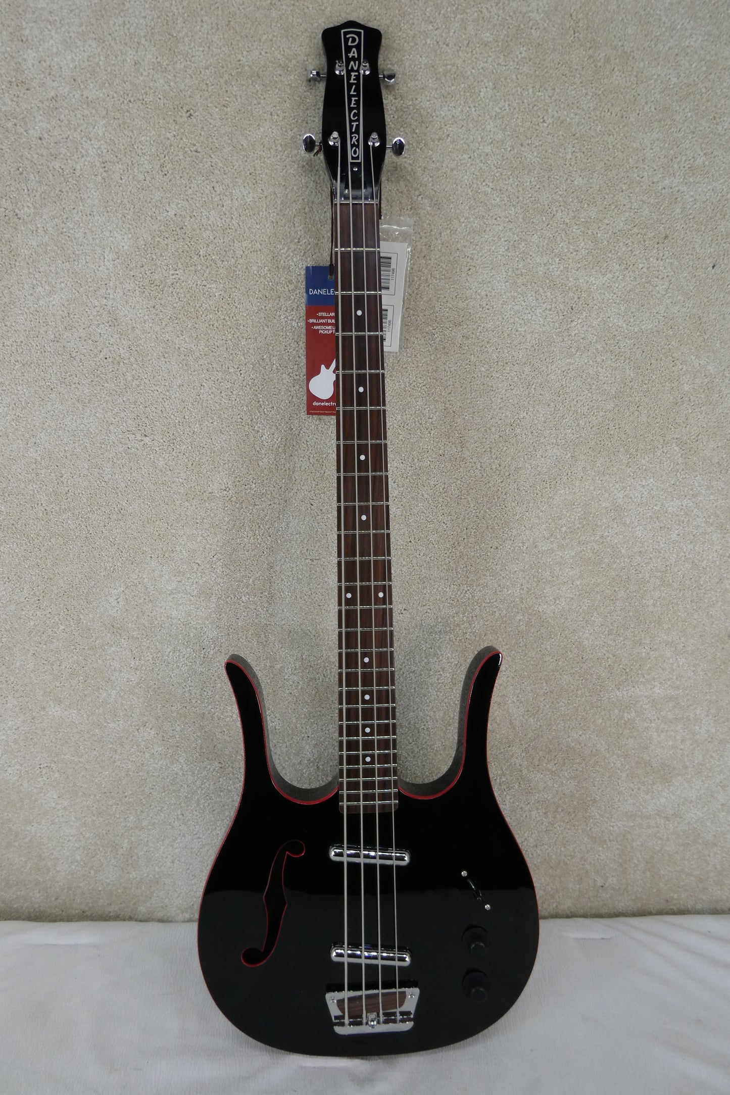 Danelectro Longhorn Bass