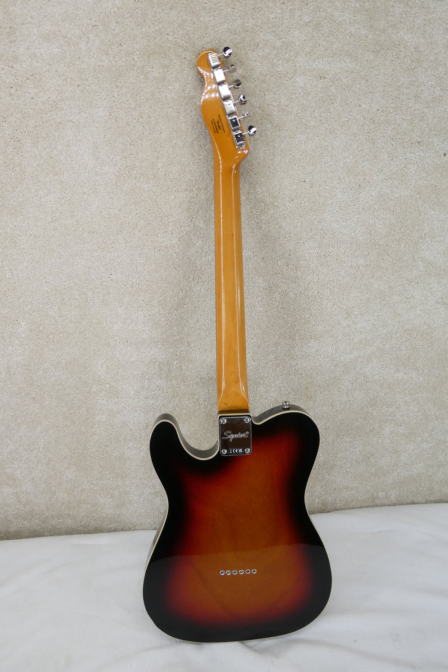 Squier Telecaster  CUSTOM  NBNC  # 8228