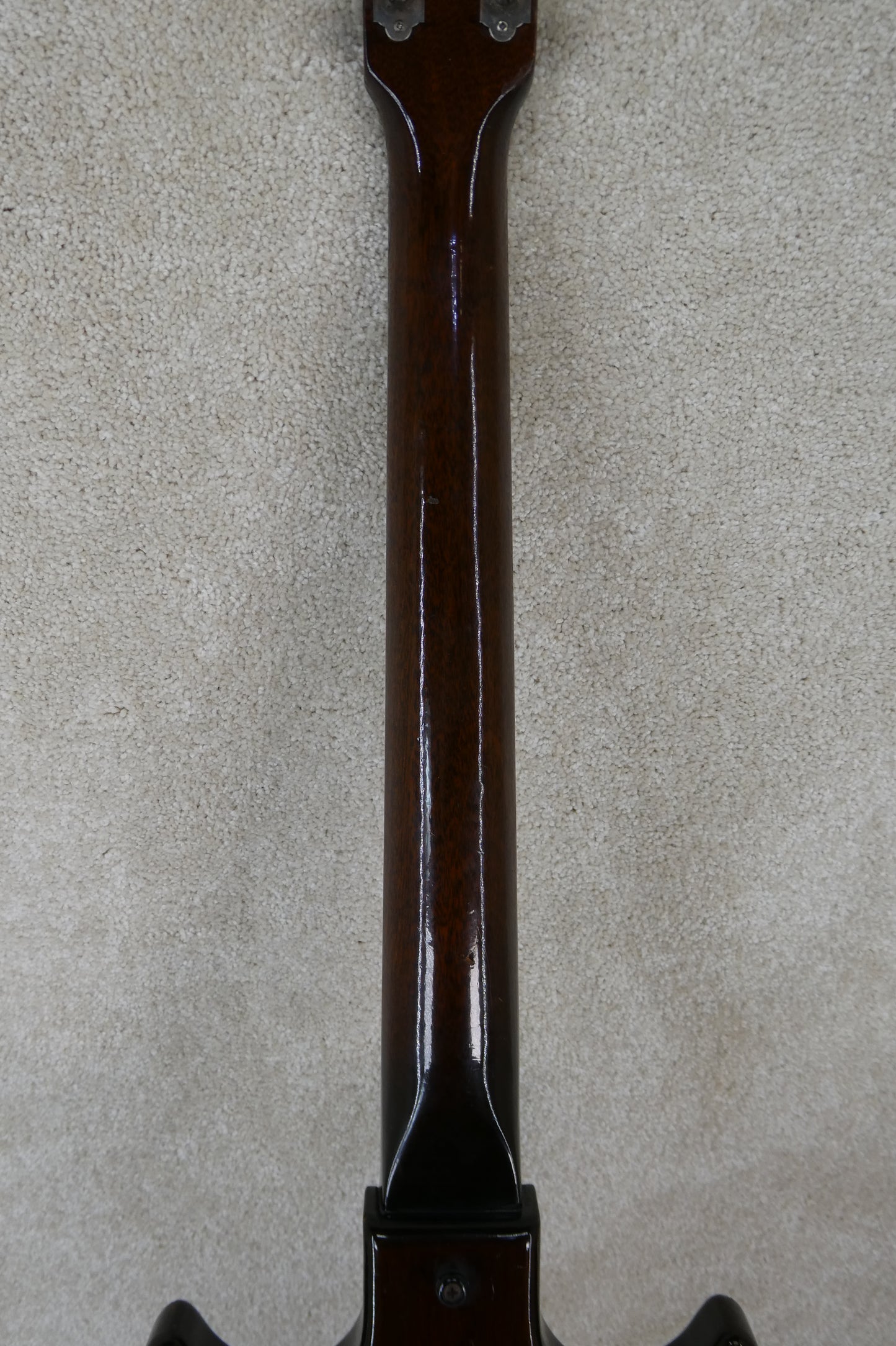 Gibson Melody Maker 1963-64 With Alligator Chip case