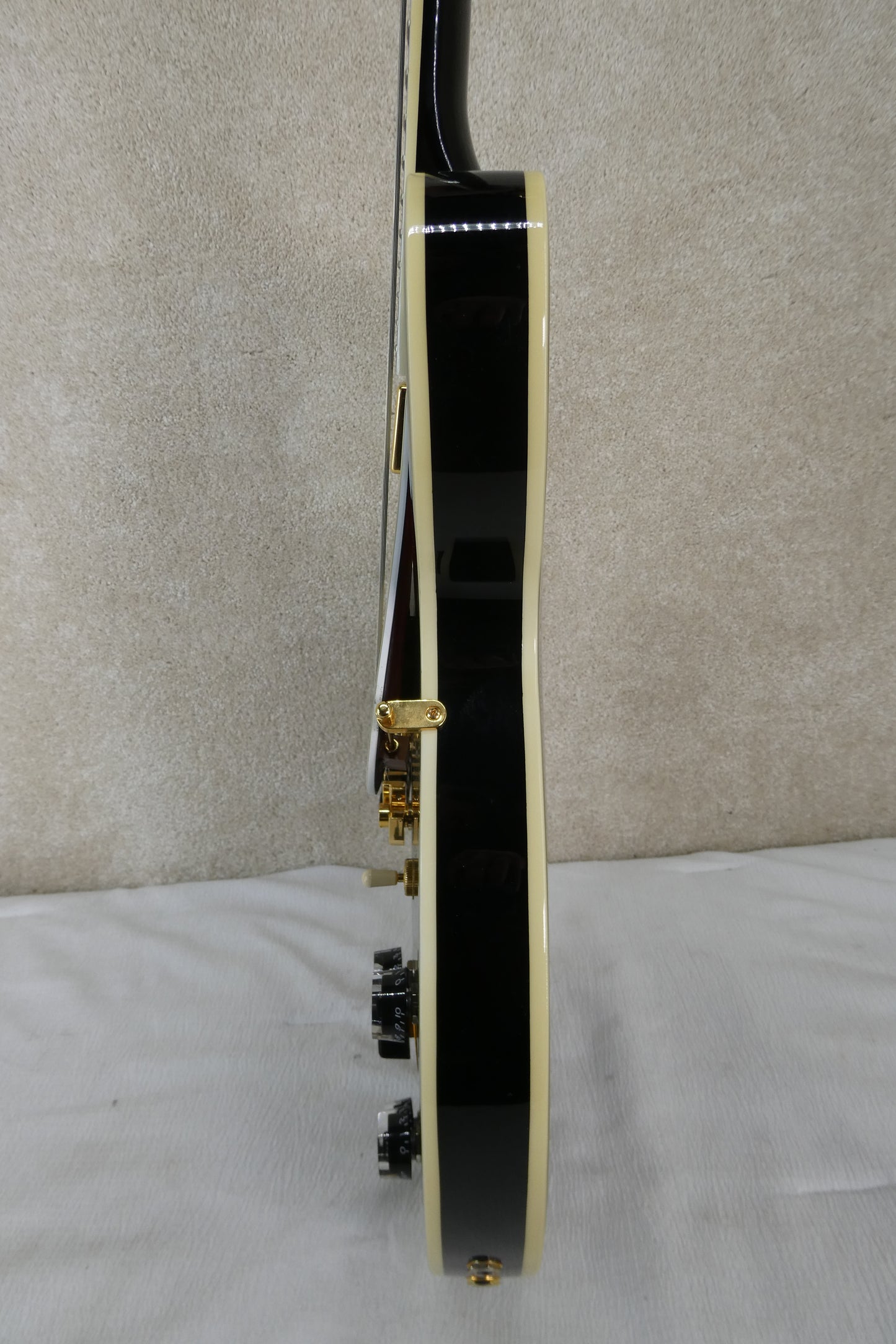 Epiphone BB King Lucille 2021