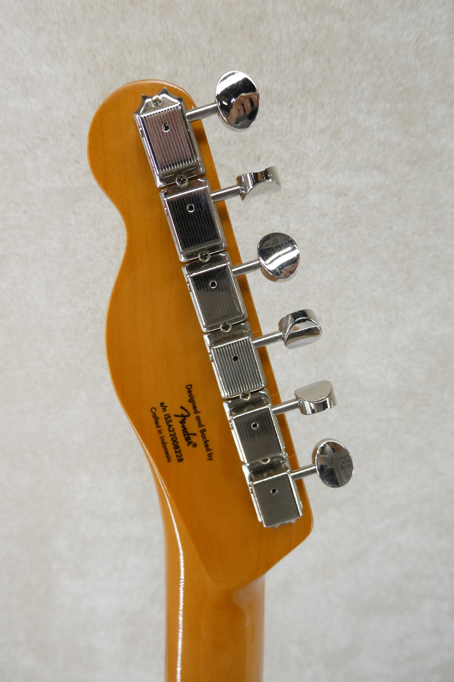 Squier Telecaster  CUSTOM  NBNC  # 8228