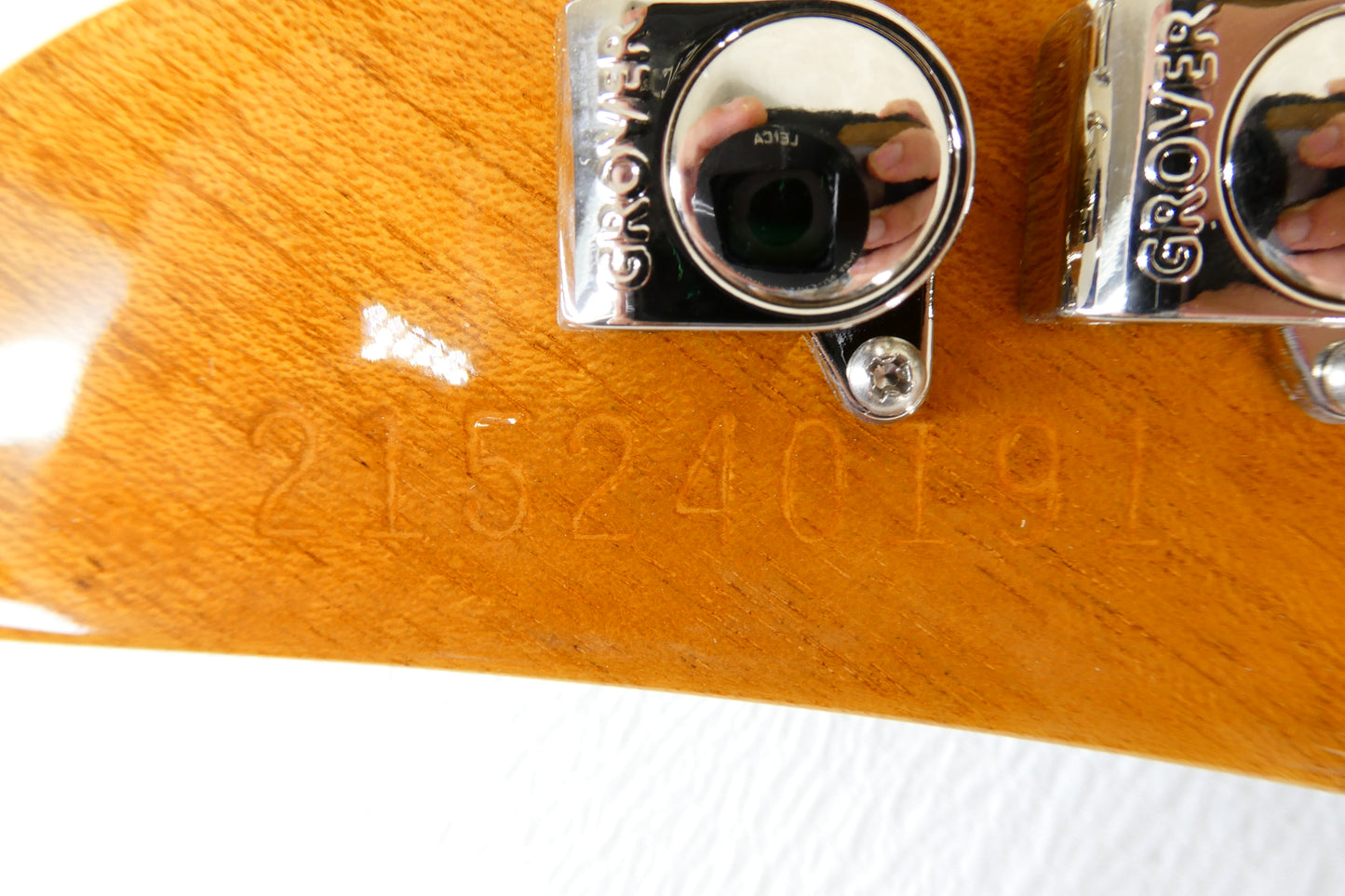 Gibson Theodore with OHSC  A holdover design from 1957