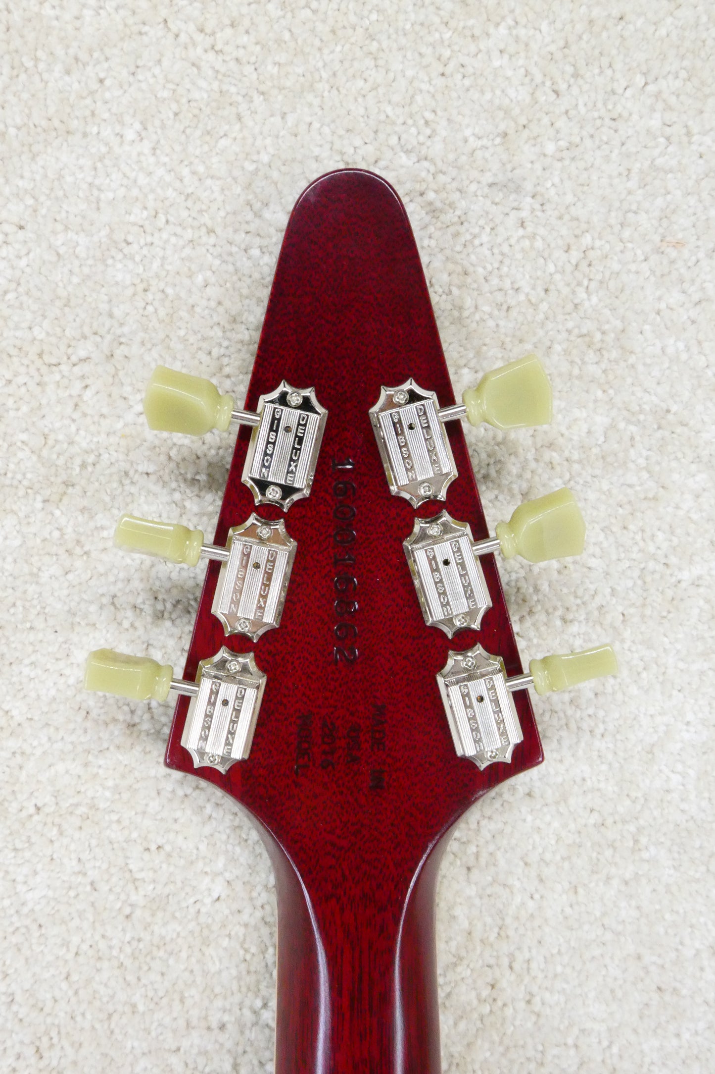 d640ac29-d54a-48b2-aa58-fdfe83be9a03