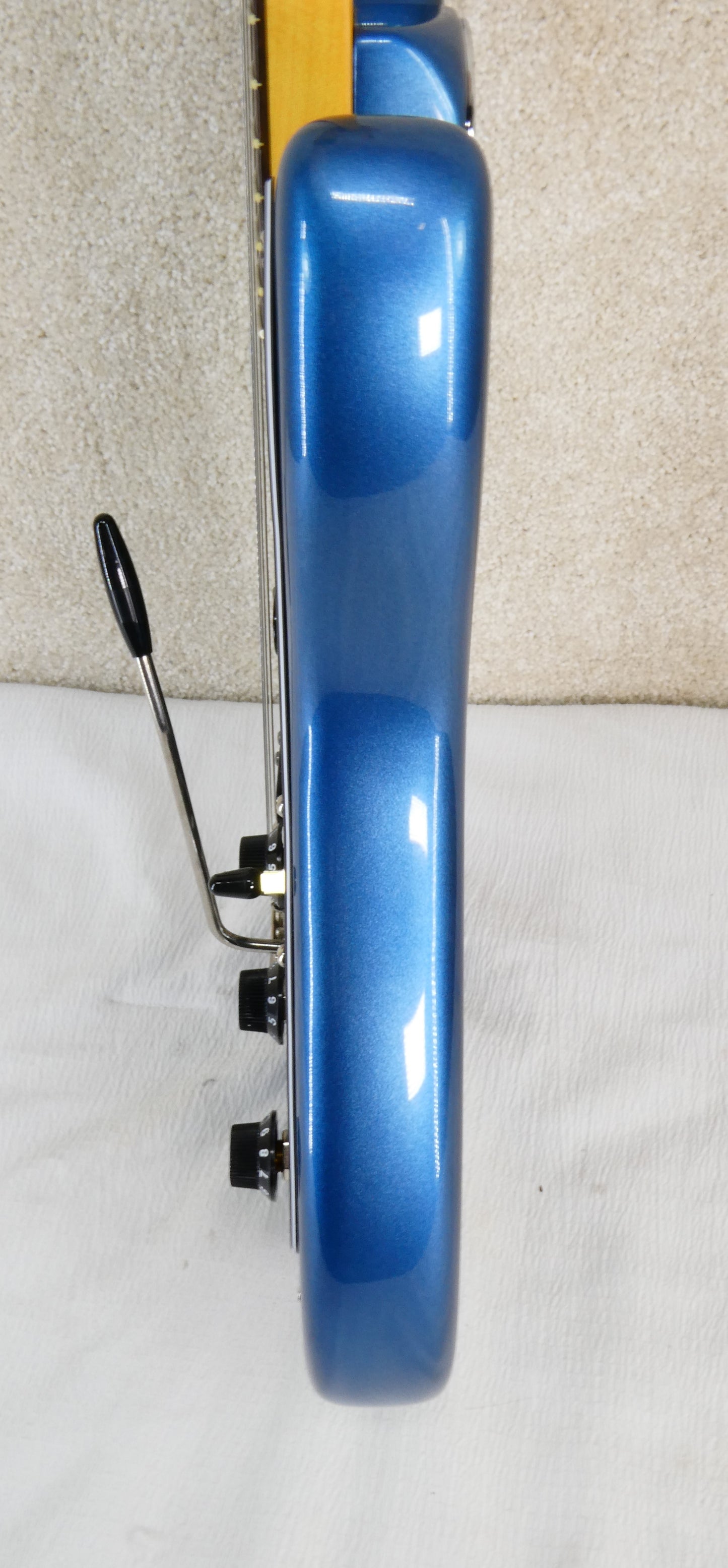 Fender American Professional Stratocaster Blue w/HSC